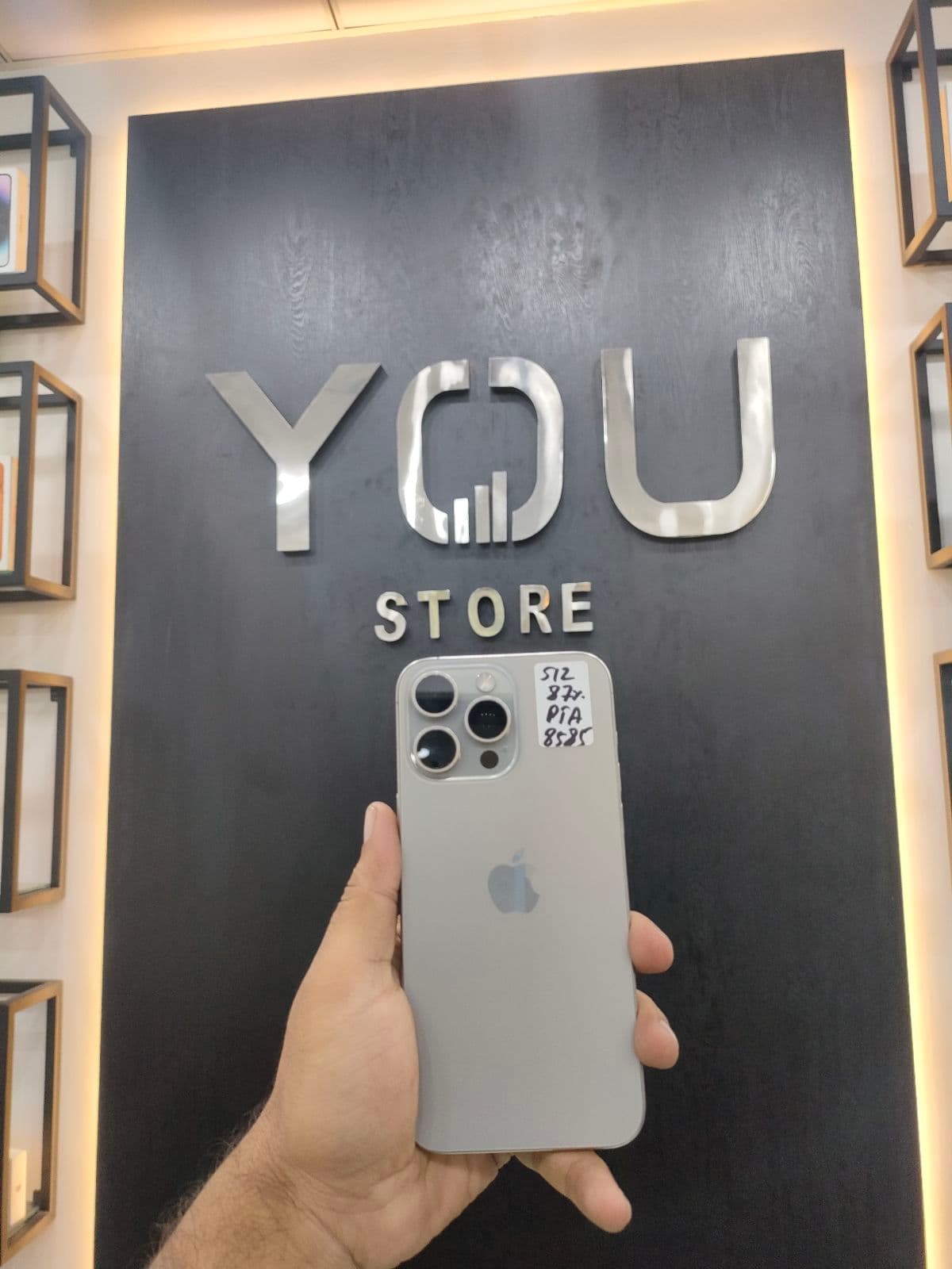 iPhone 15 Pro Max · 512GB