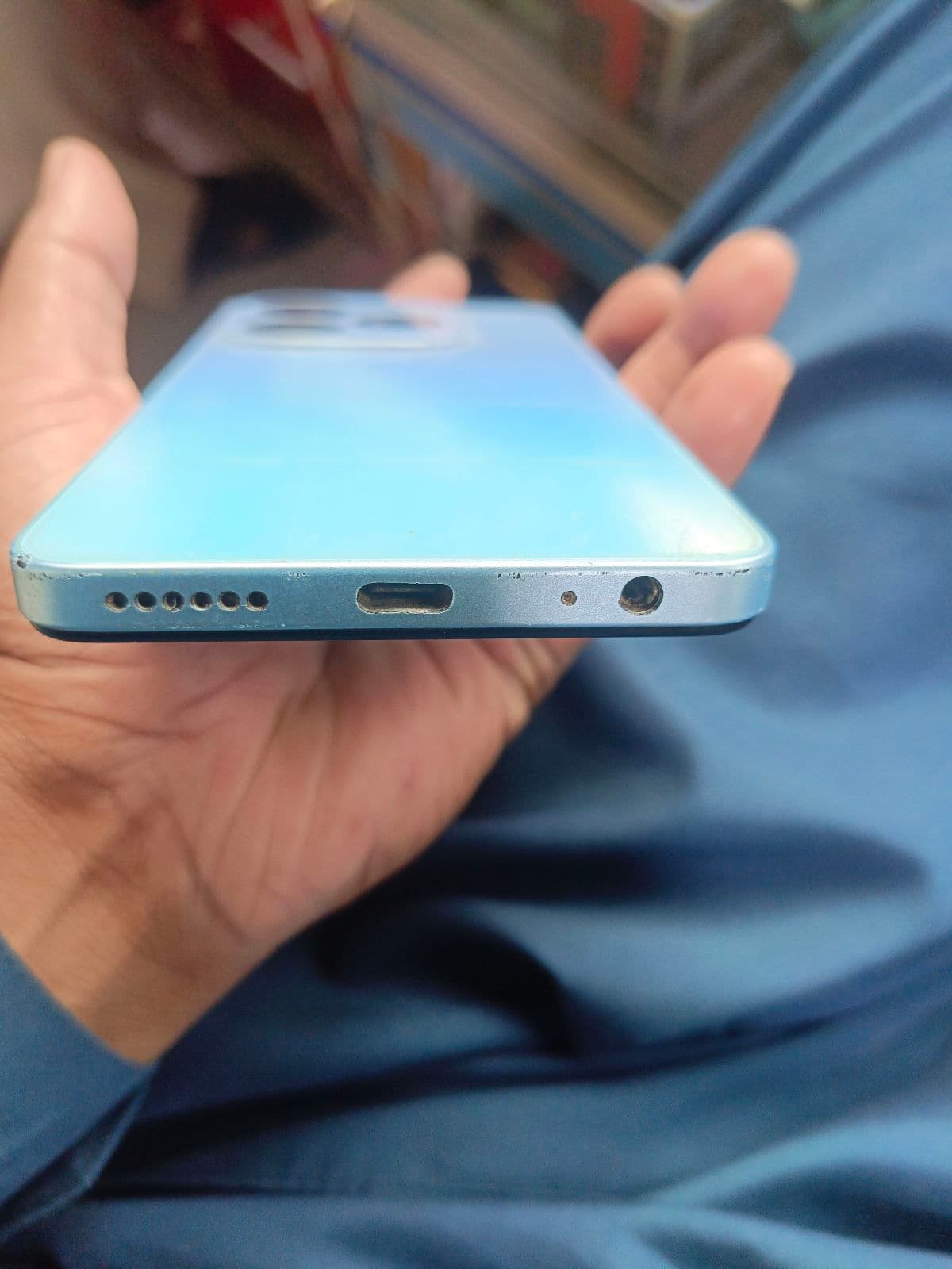 Infinix Smart 8 Pro 4GB / 128GB in Rainbow Blue — photo 4
