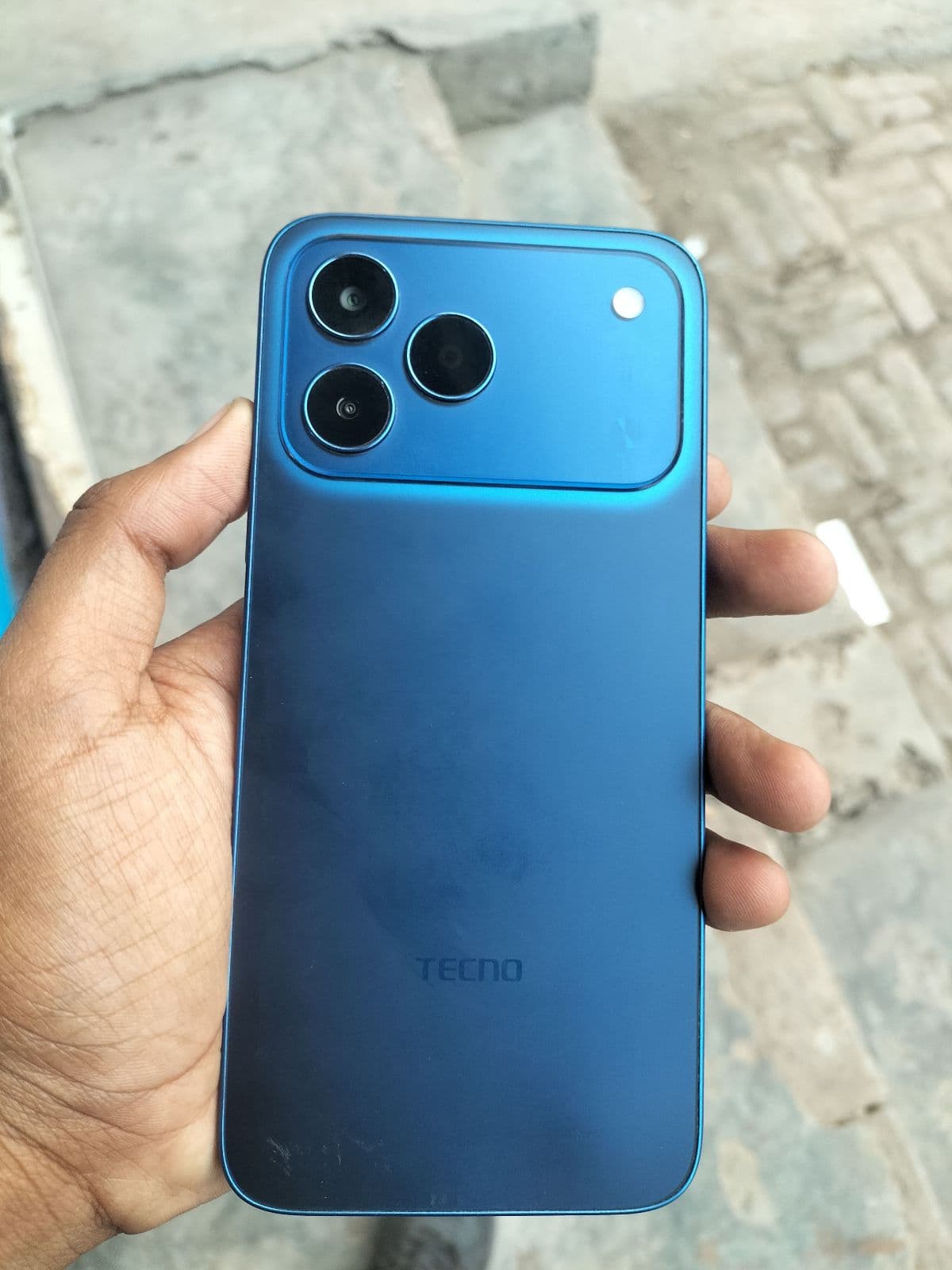 Tecno Spark 50 6GB / 128GB in Halo Blue — photo 1