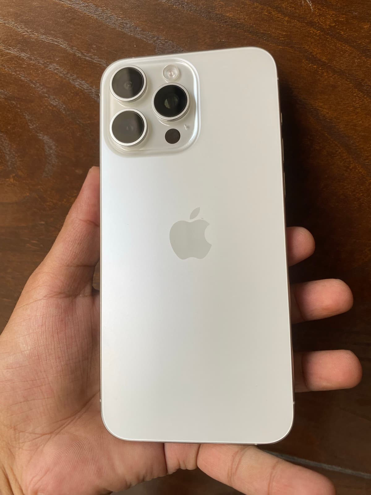 iPhone 15 Pro Max · 256GB