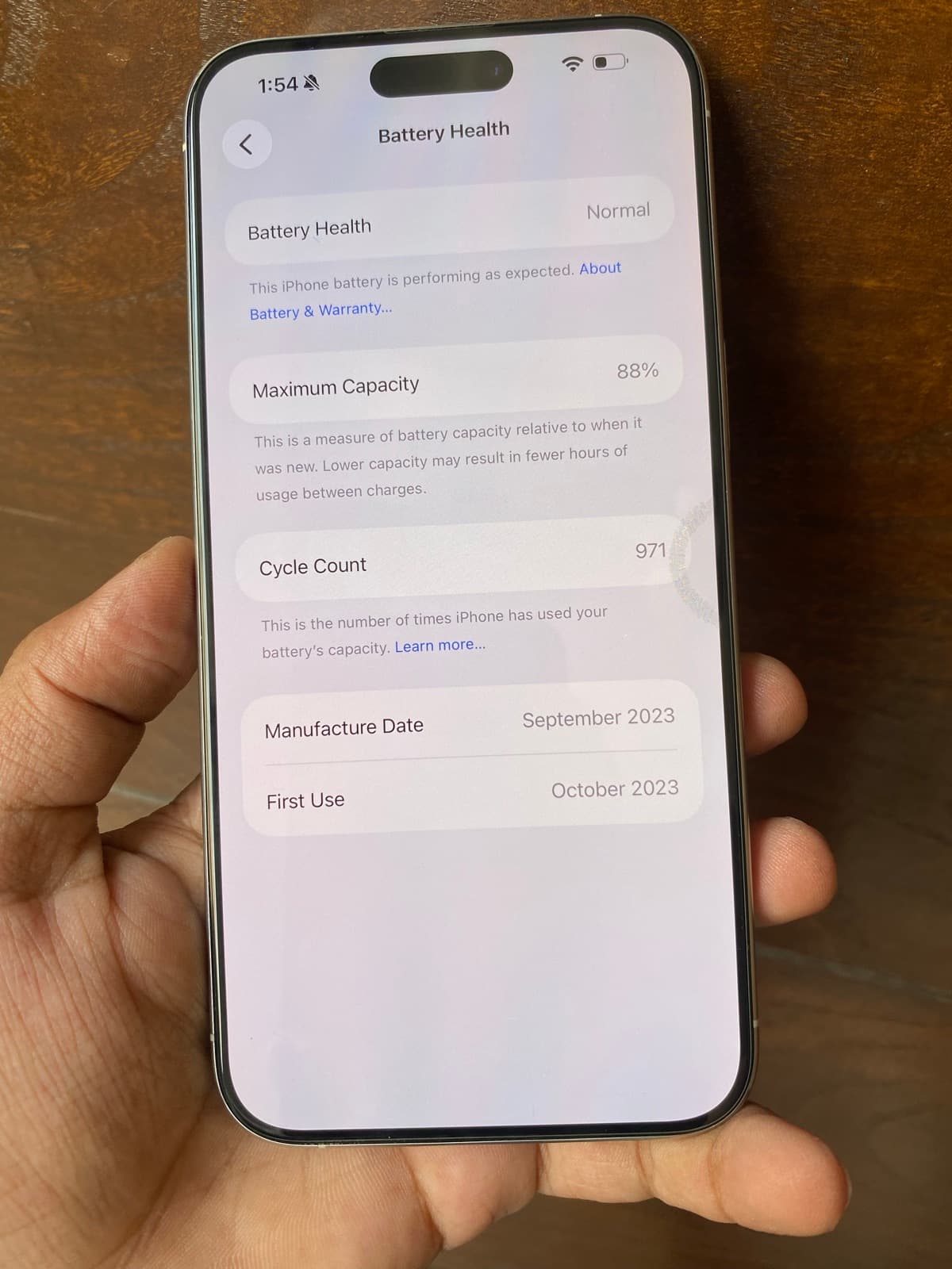 Apple iPhone 15 Pro Max 256GB in White Titanium — photo 4