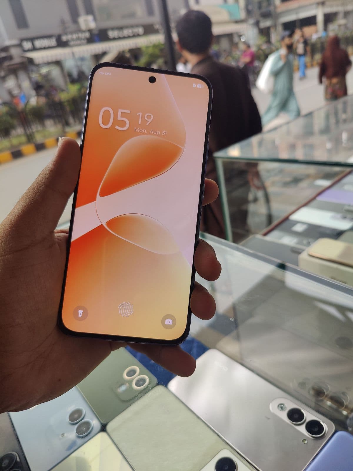 Infinix Hot 60 Pro+ 8GB / 256GB in Dreamy Purple — photo 4