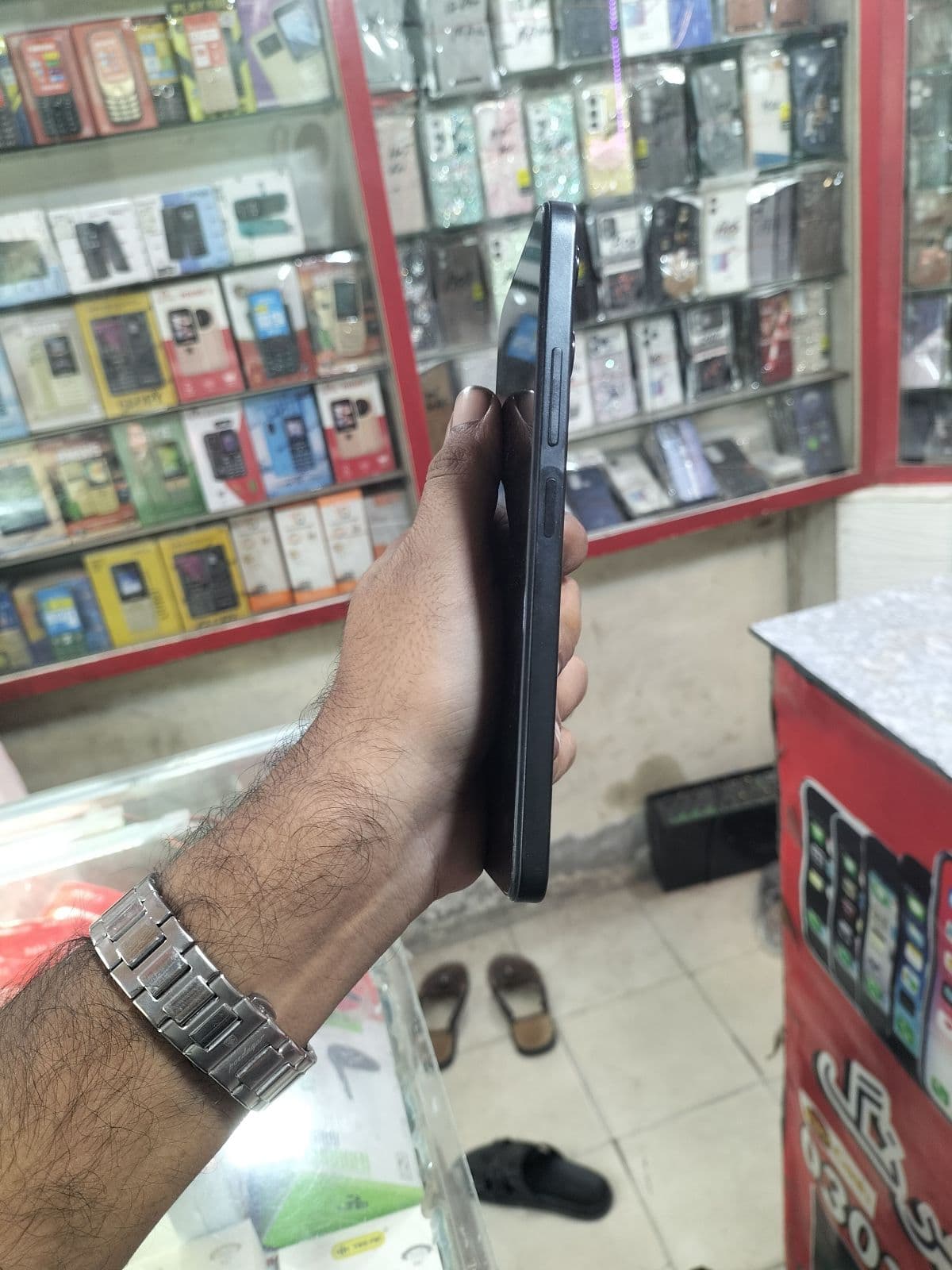 Xiaomi Redmi 12 8GB / 128GB in Midnight Black — photo 4