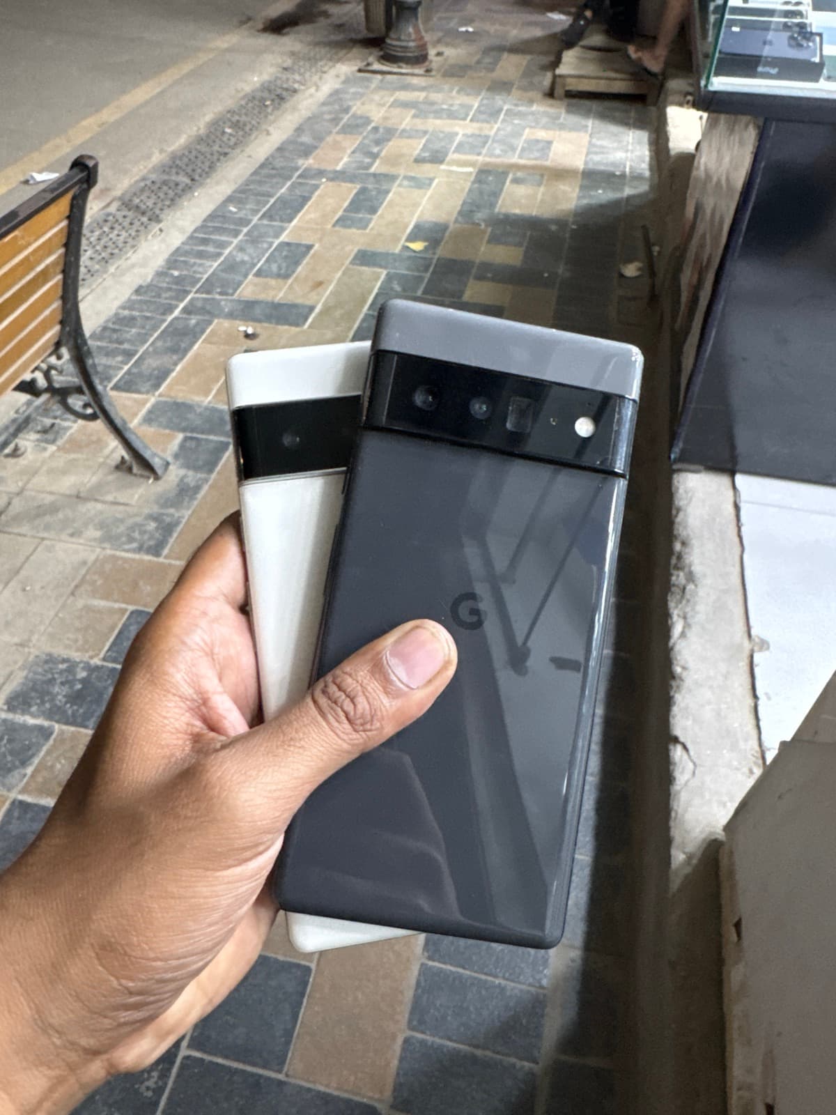 Pixel 6 Pro · 12GB / 128GB