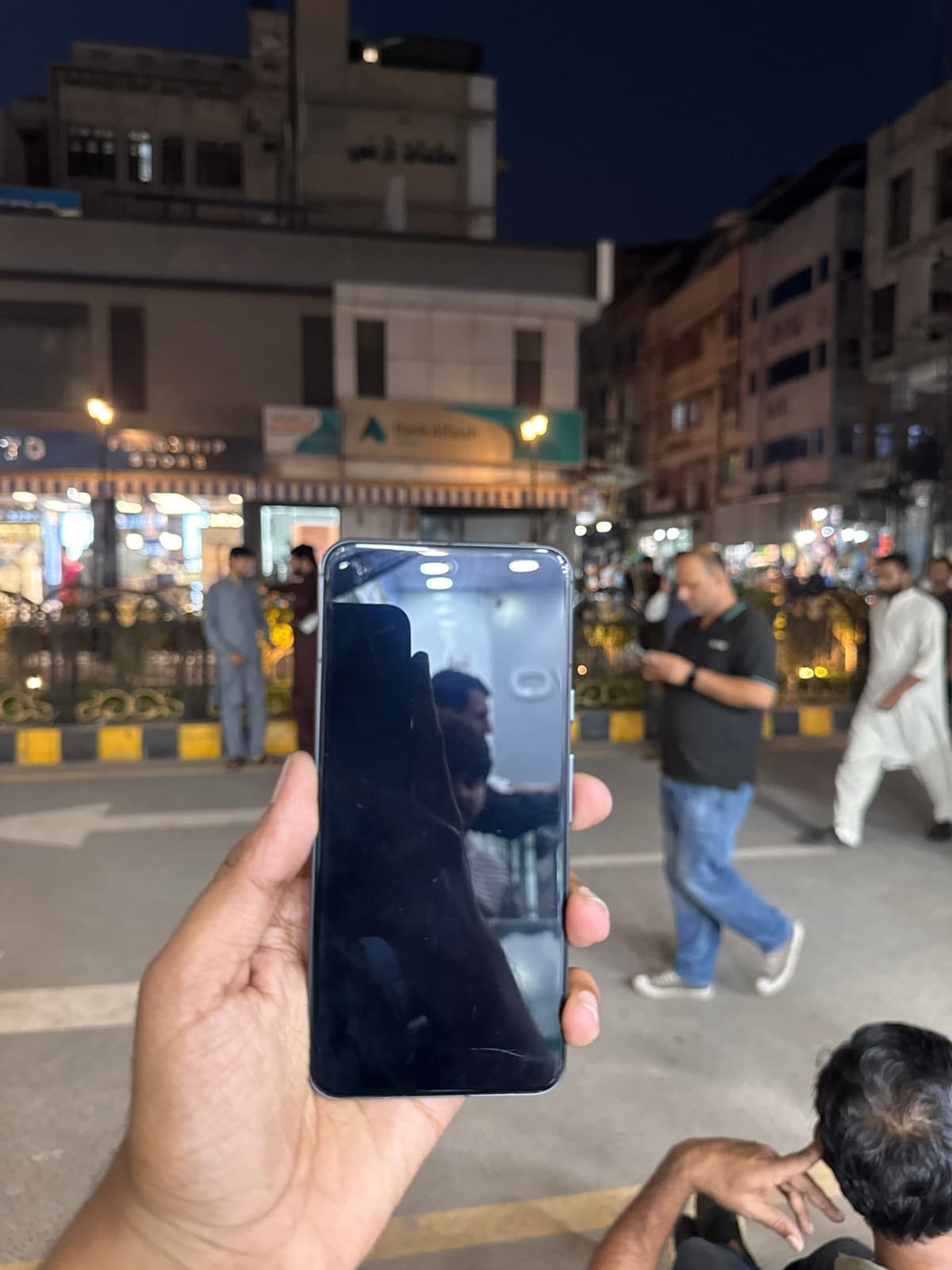 Google Pixel 8 8GB / 128GB in Obsidian — photo 2