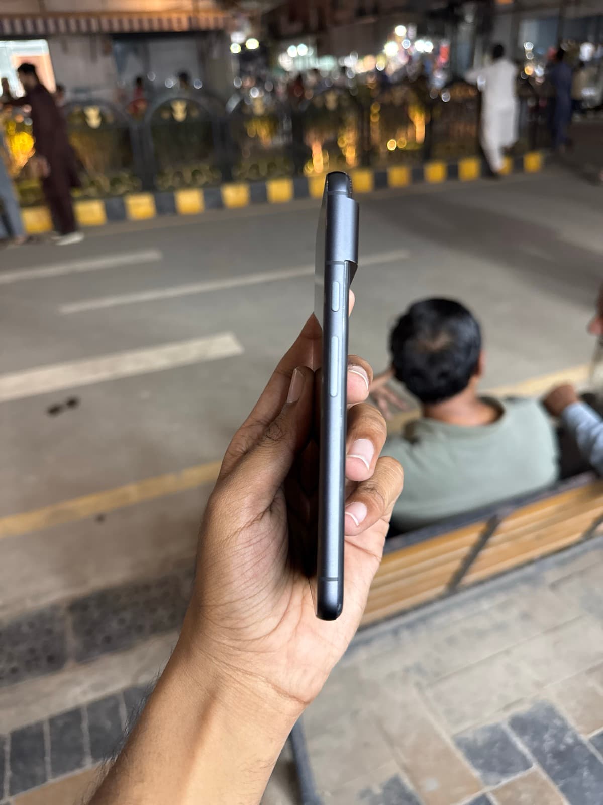 Google Pixel 8 8GB / 128GB in Obsidian — photo 4