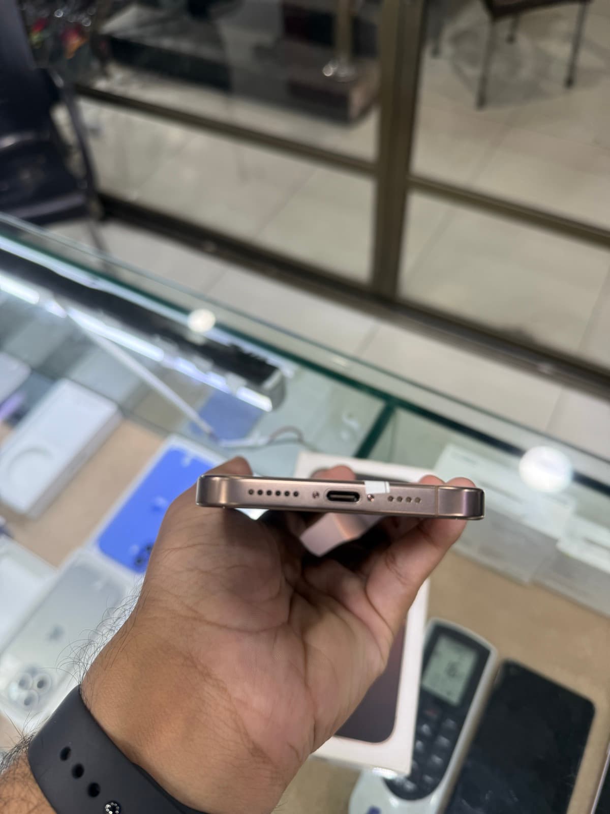 Apple iPhone 16 Pro Max 256GB in Desert Titanium — photo 2