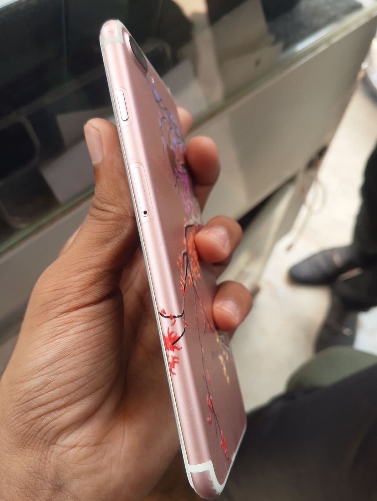 Apple iPhone 7 Plus 256GB in Rose Gold — photo 2