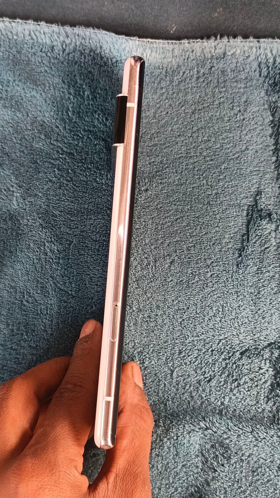 Google Pixel 6 Pro 12GB / 128GB in Cloudy White — photo 2