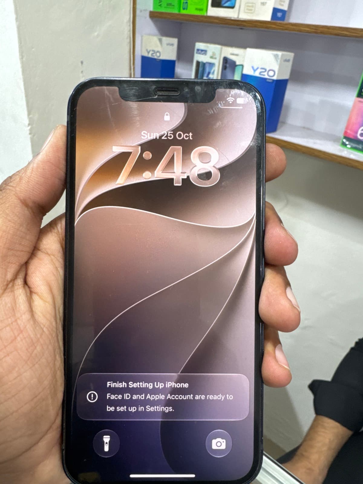 Apple iPhone 12 128GB in Black — photo 2