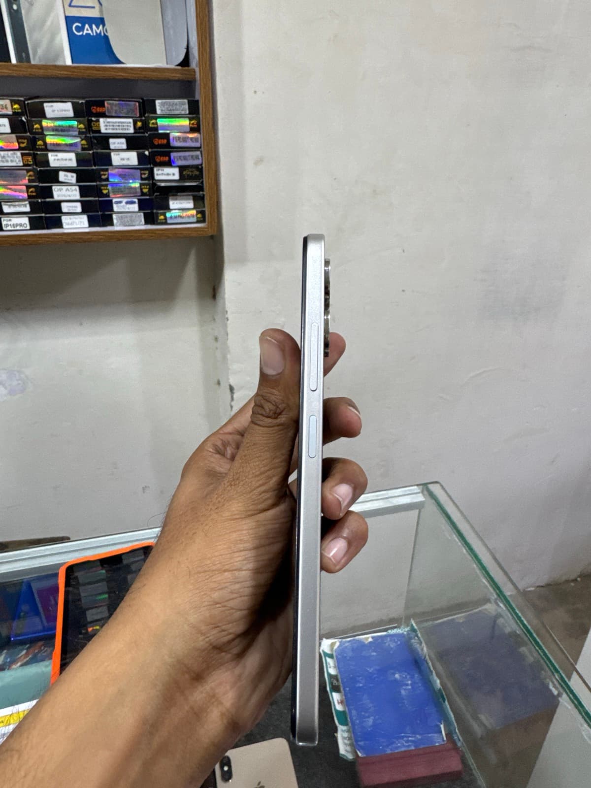 Infinix Smart 20 4GB / 64GB in Polaris Titanium — photo 4