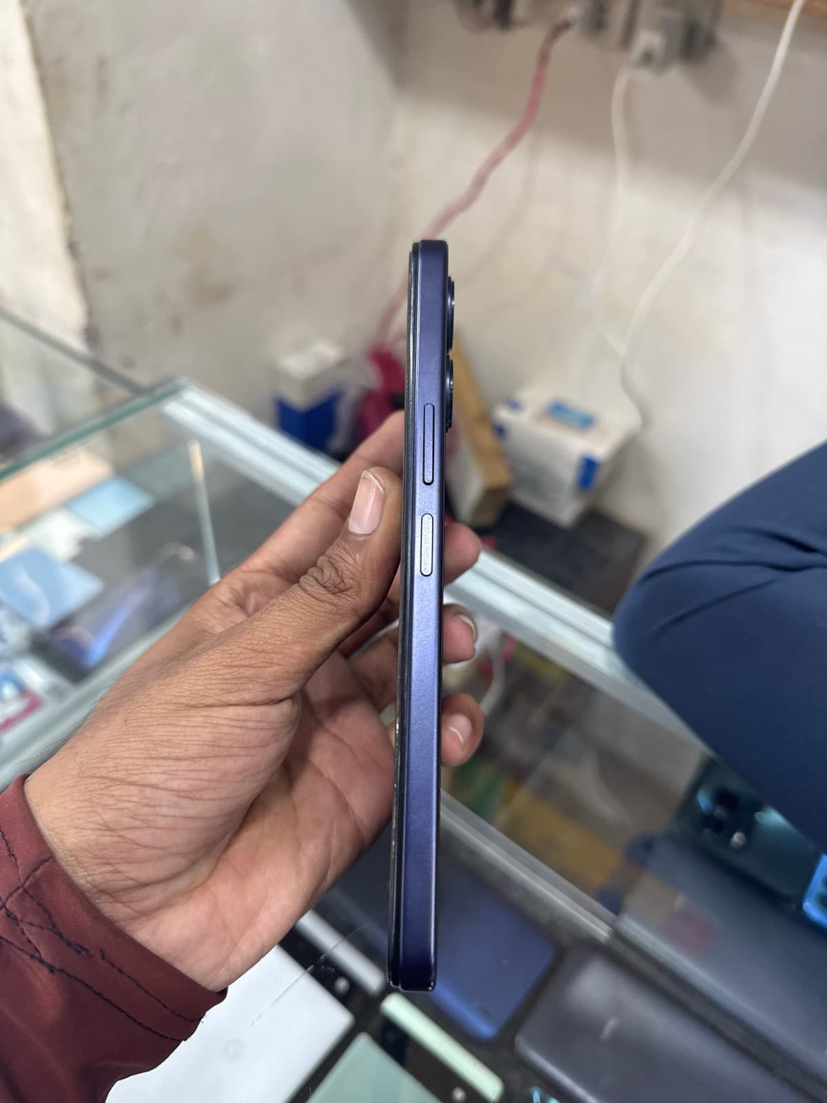 Vivo Y11d 6GB / 128GB in Voyage Black — photo 5