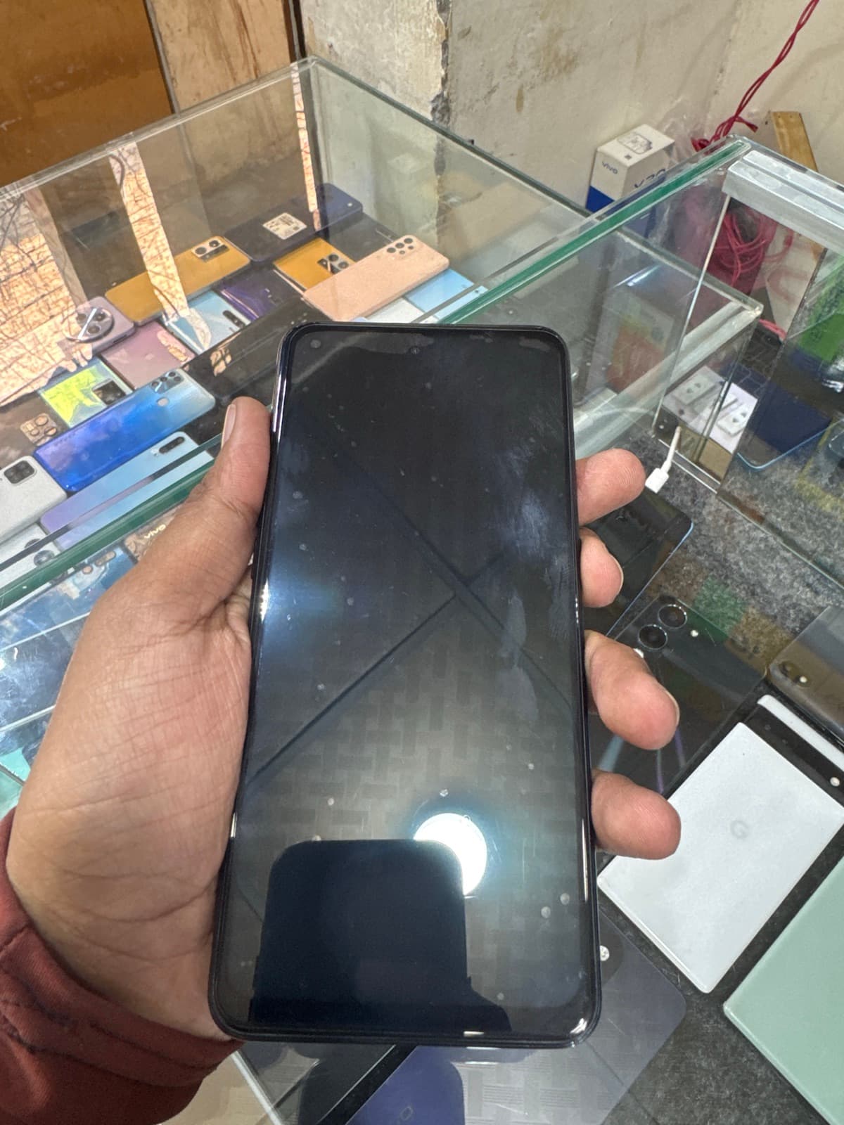 Oppo F19 6GB / 128GB in Midnight Blue — photo 2