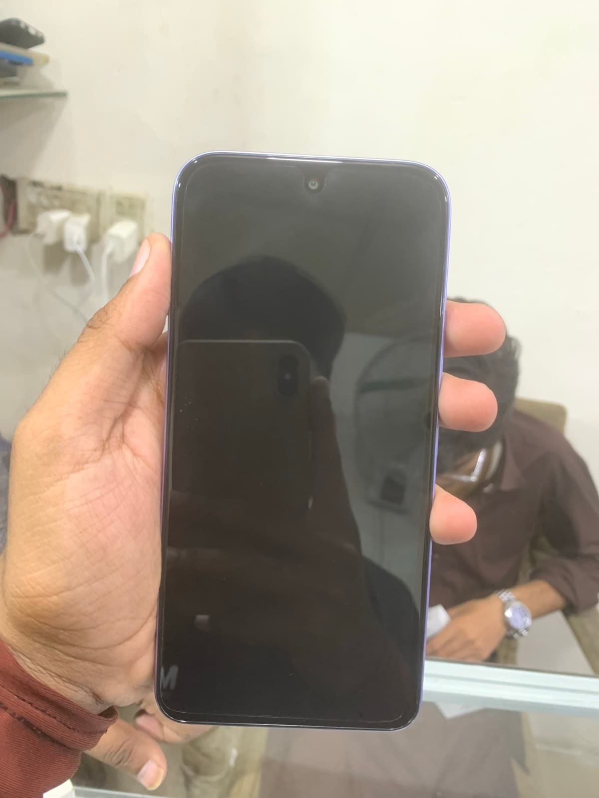Infinix Hot 70 Pro 5G 8GB / 128GB in Silk Glow Purple — photo 2