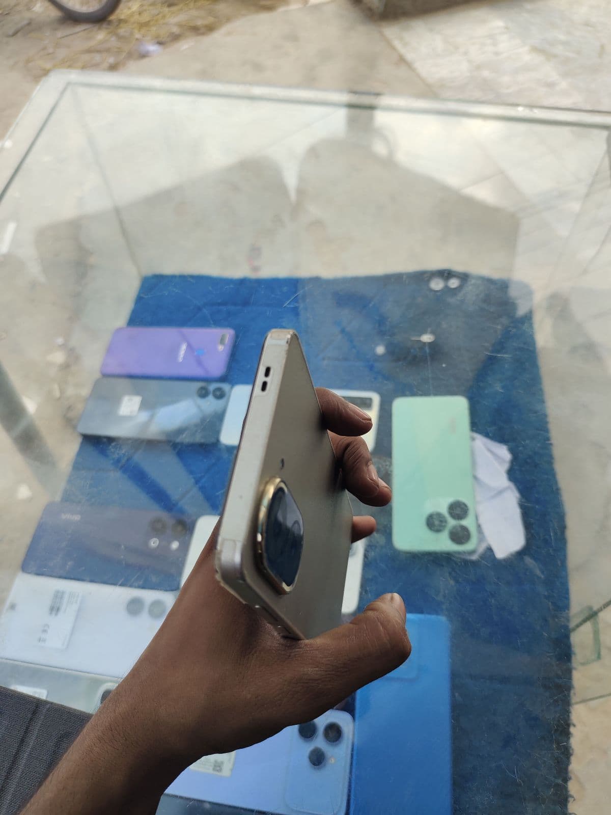 Xiaomi Redmi A5 4GB / 64GB in Sandy Gold — photo 3