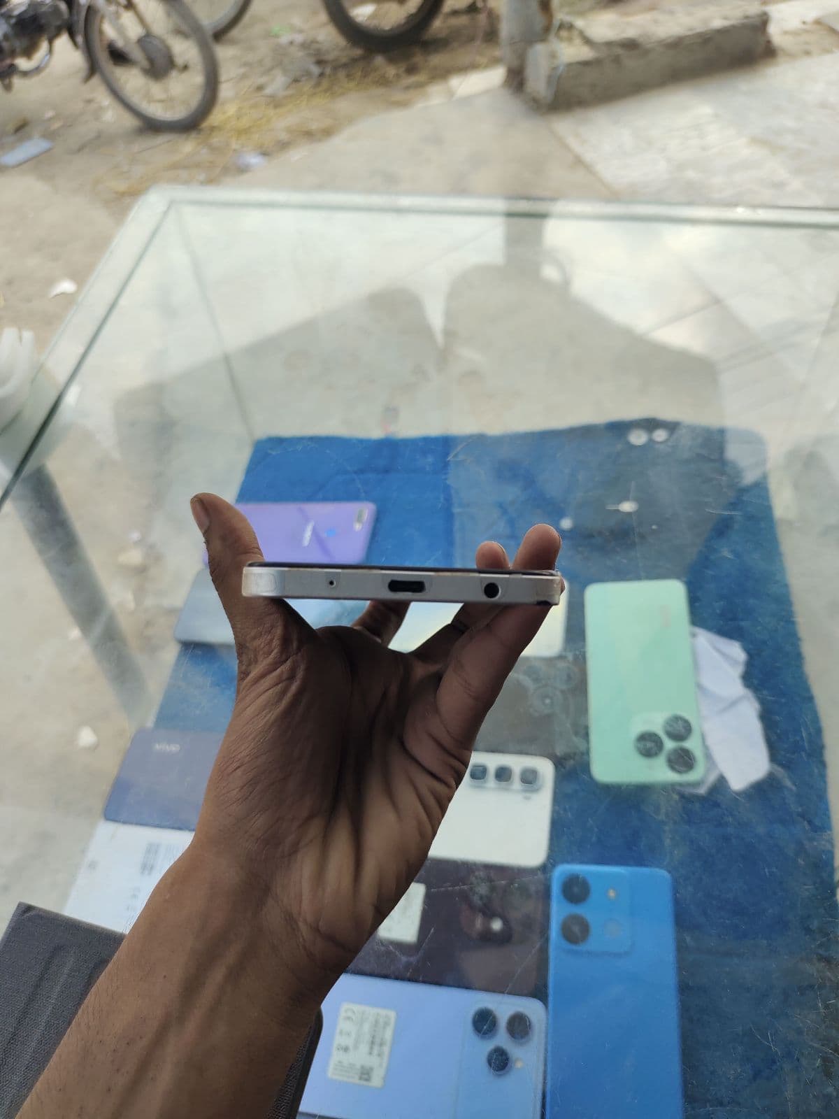 Xiaomi Redmi A5 4GB / 64GB in Sandy Gold — photo 4