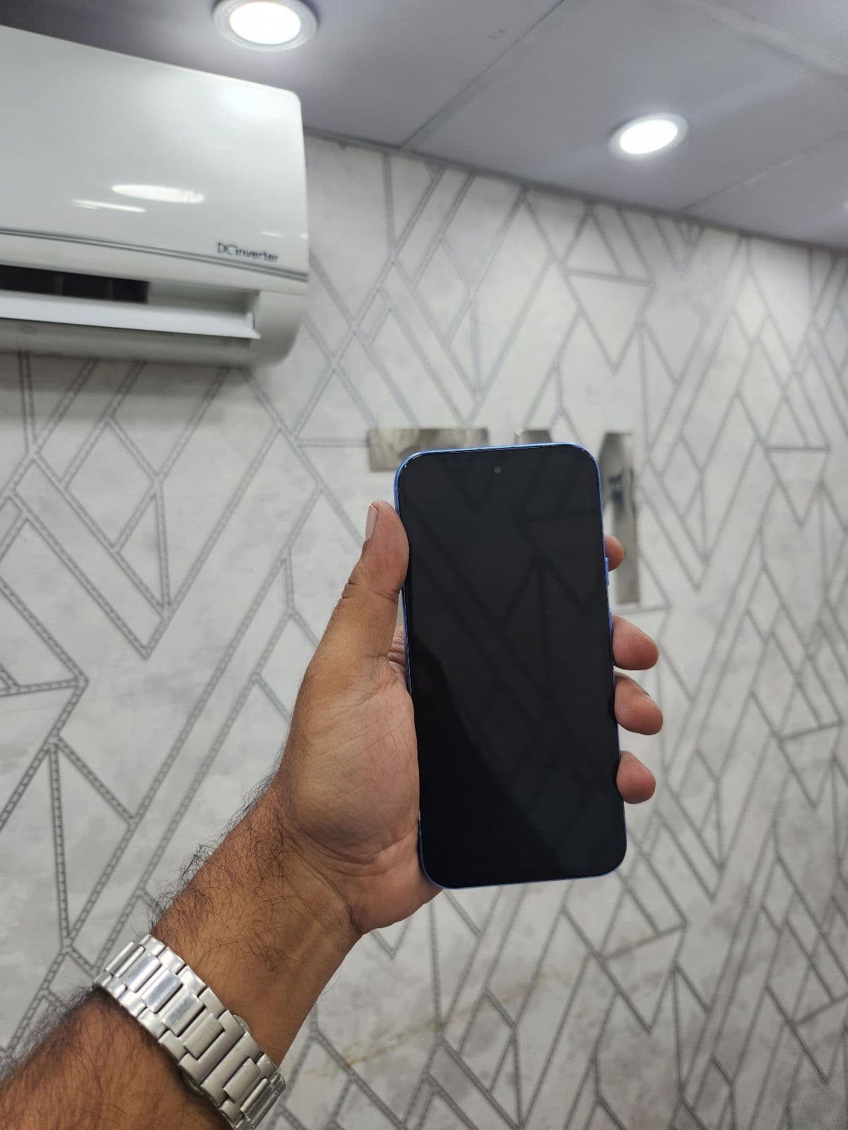 Google Pixel 8a 8GB / 128GB in Bay — photo 2