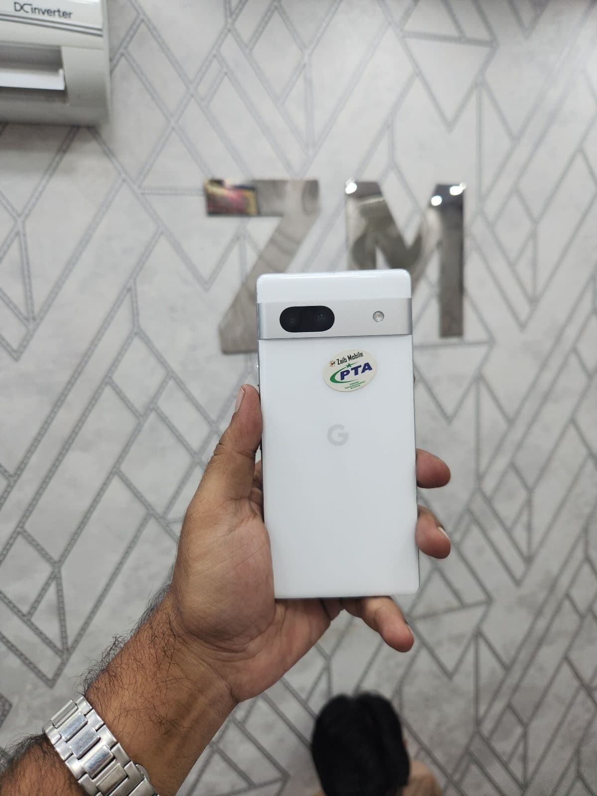 Google Pixel 7a 8GB / 128GB in Snow — photo 1