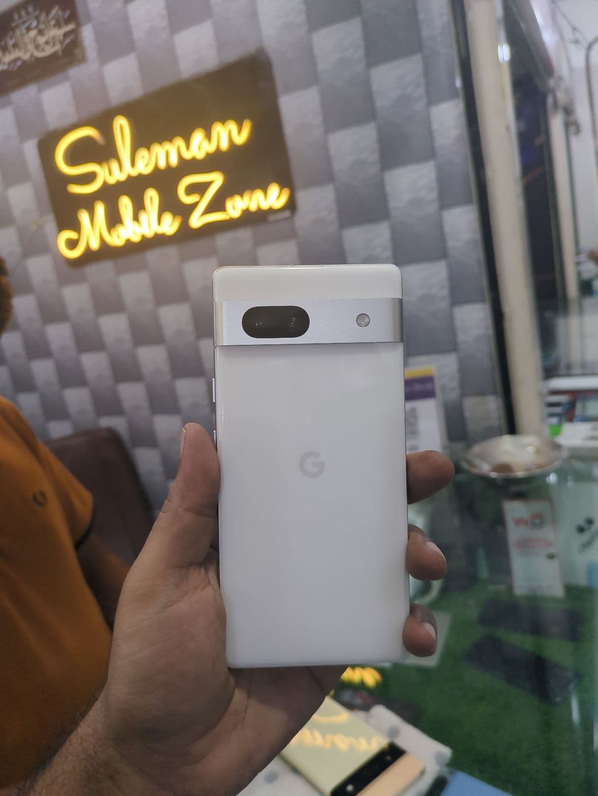 Google Pixel 7a 8GB / 128GB in Snow — photo 1