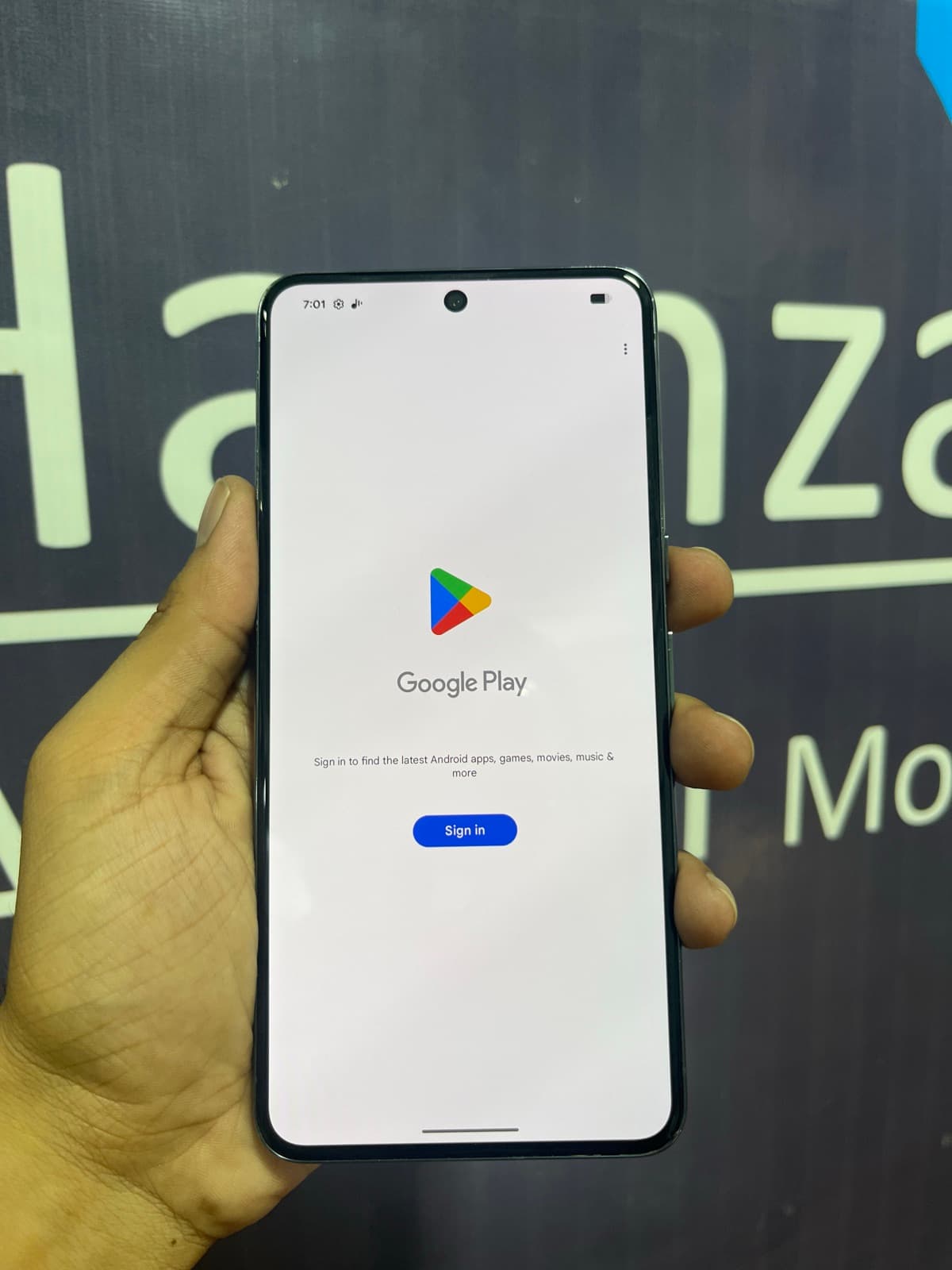 Google Pixel 8 Pro 12GB / 128GB in Obsidian — photo 5