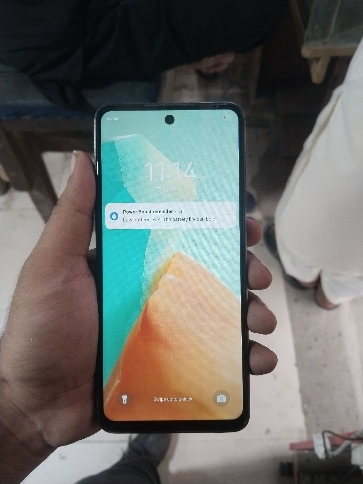 Tecno Spark 20 8GB / 256GB in Gravity Black — photo 2