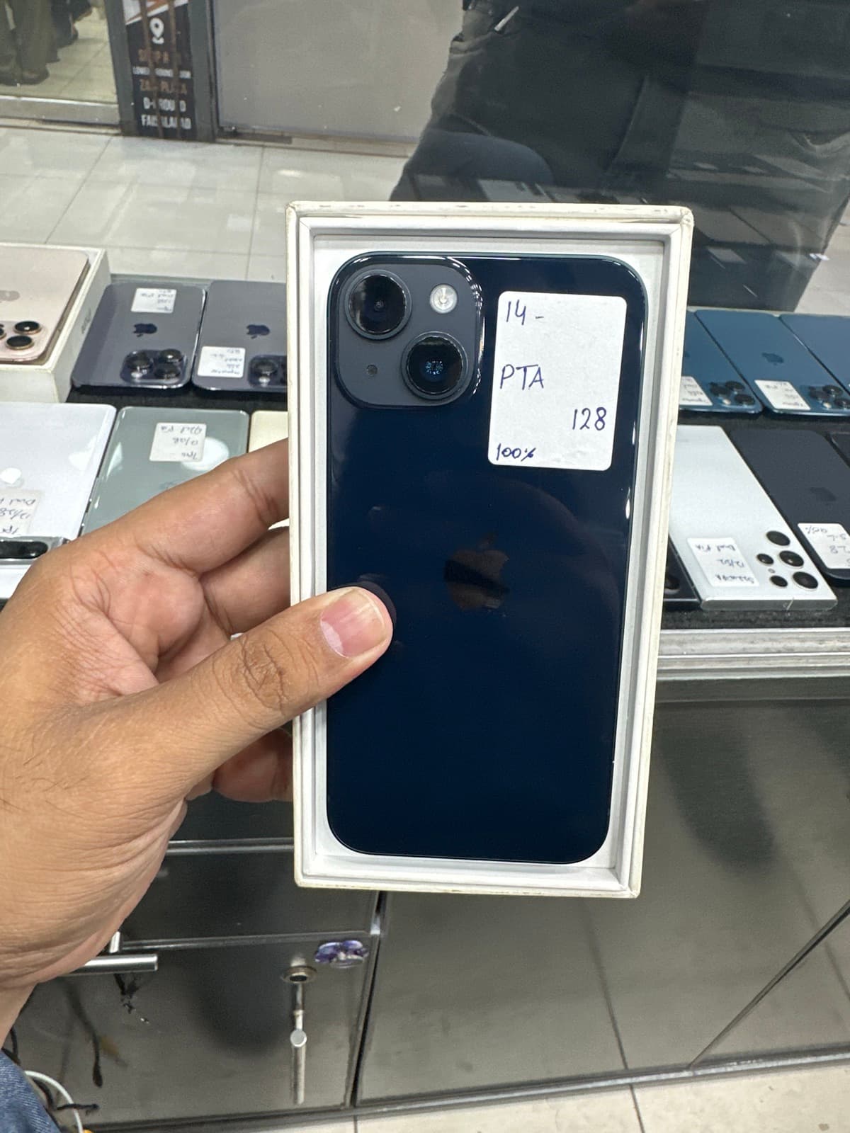 Apple iPhone 14 128GB in Blue — photo 3