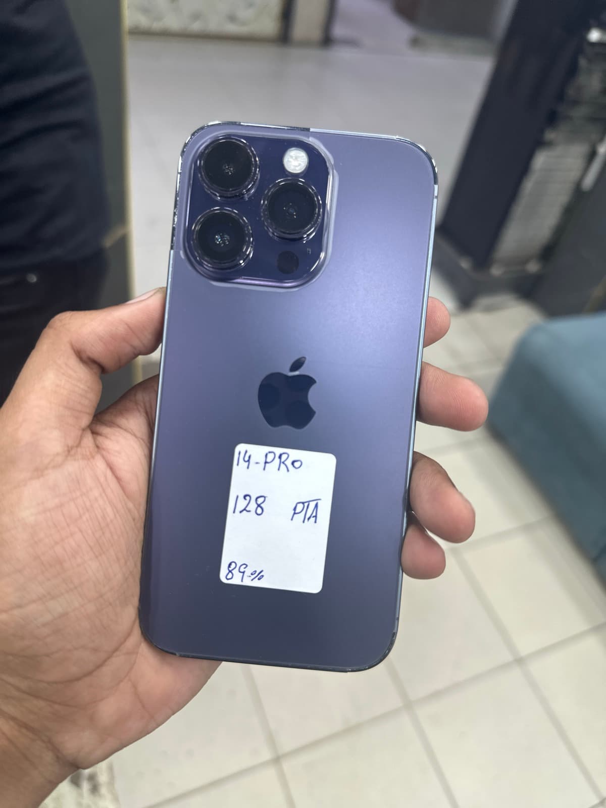 iPhone 14 Pro · 128GB