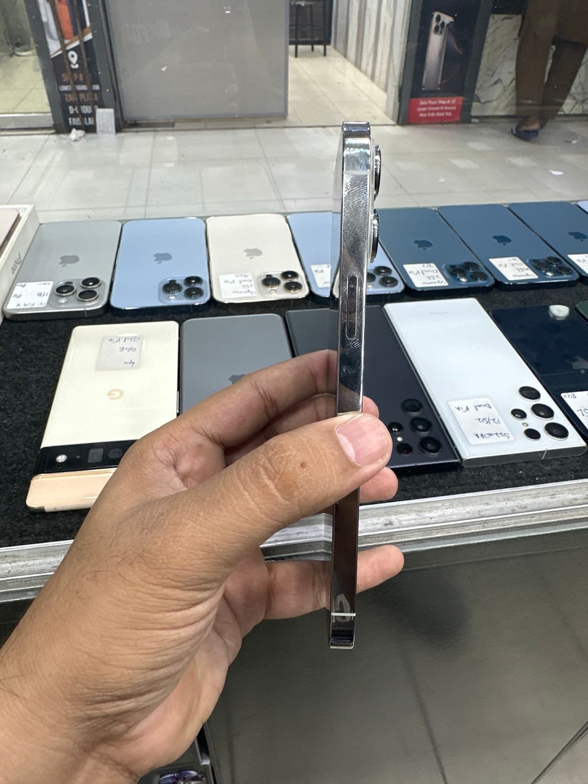 Apple iPhone 13 Pro Max 256GB in Silver — photo 2