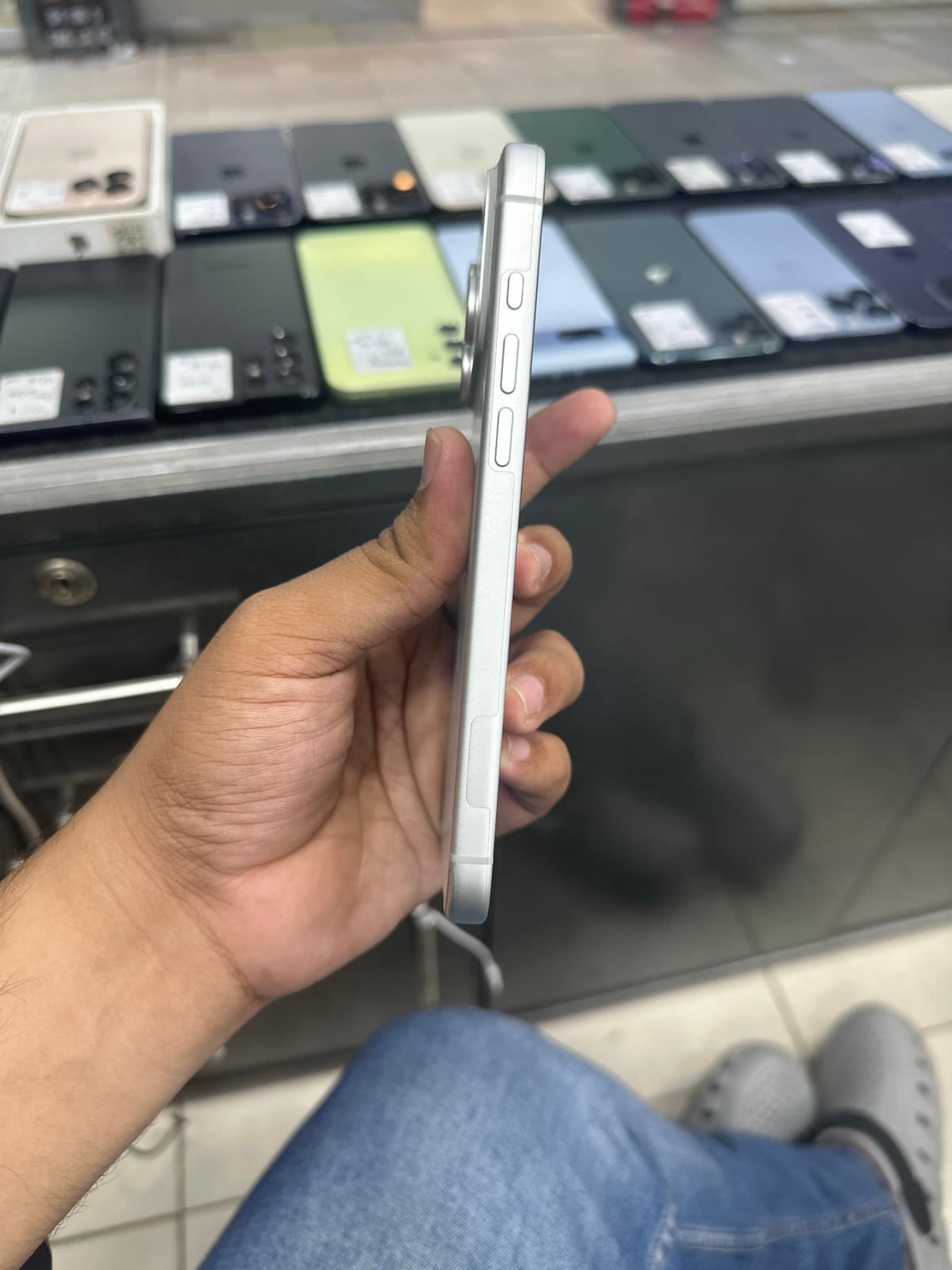 Apple iPhone 17 Pro Max 256GB in Silver — photo 3