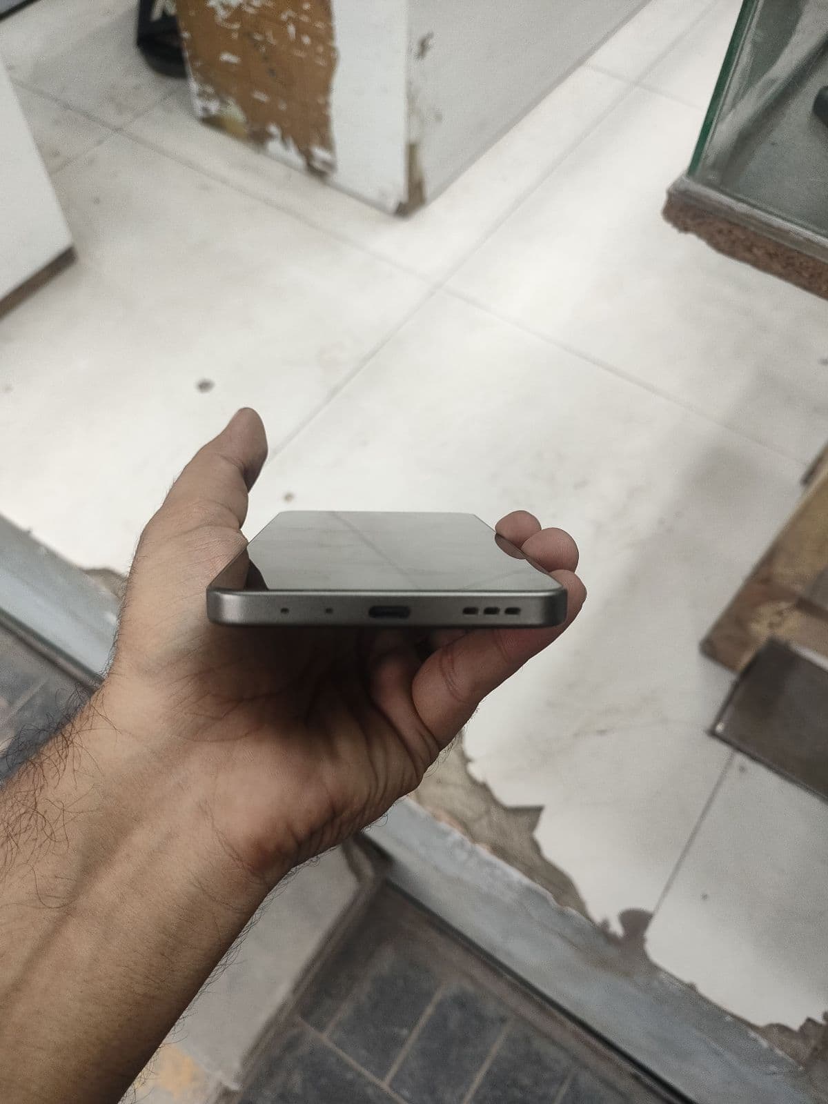 Oppo A5 Pro 8GB / 256GB in Mocha Brown — photo 5