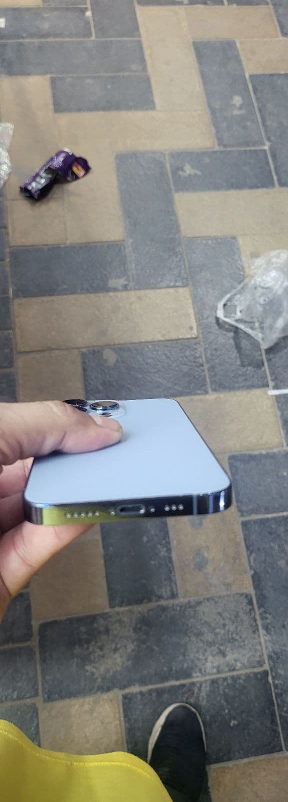 Apple iPhone 13 Pro 128GB in Sierra Blue — photo 5