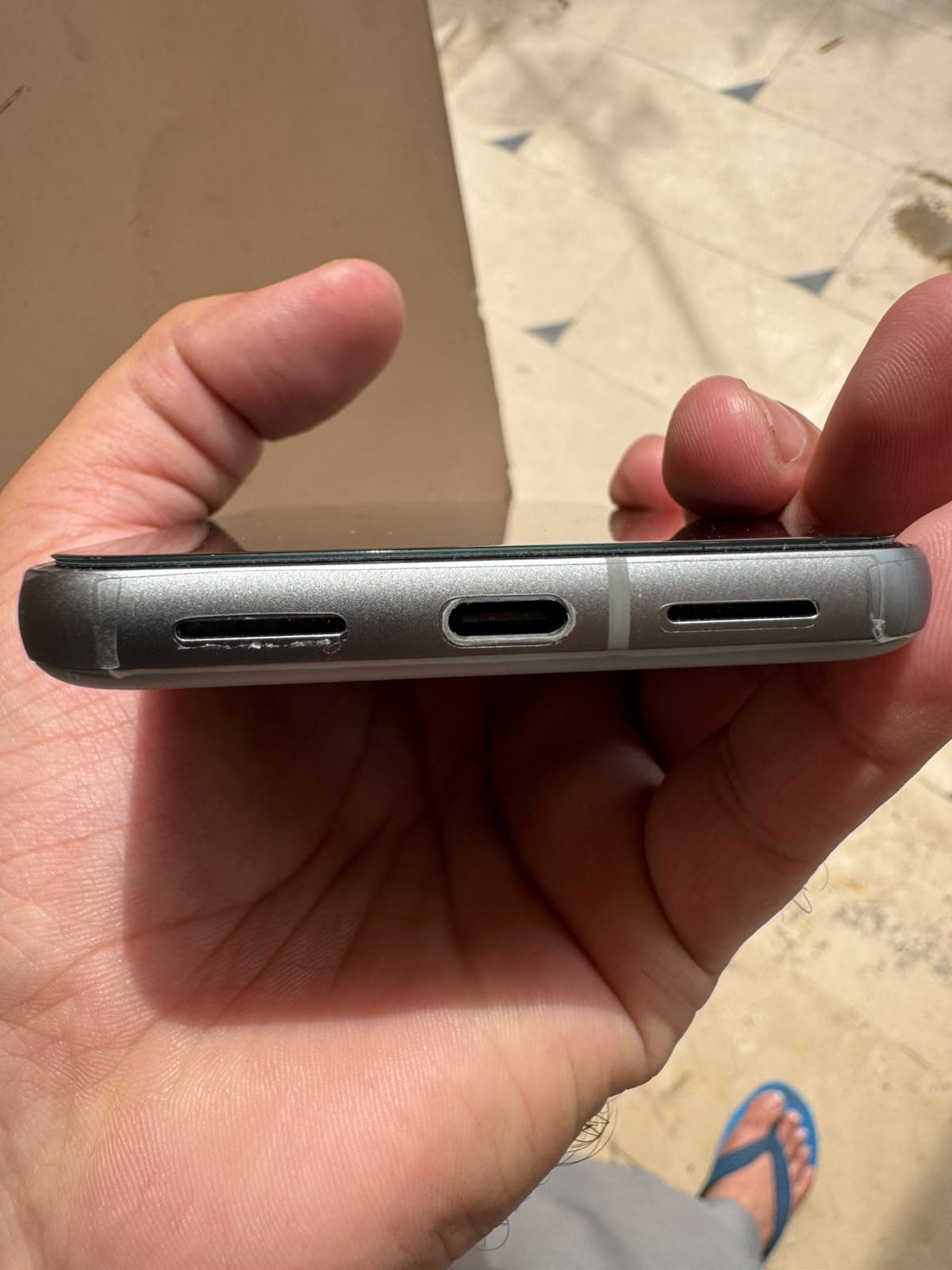 Google Pixel 8 8GB / 128GB in Hazel — photo 5