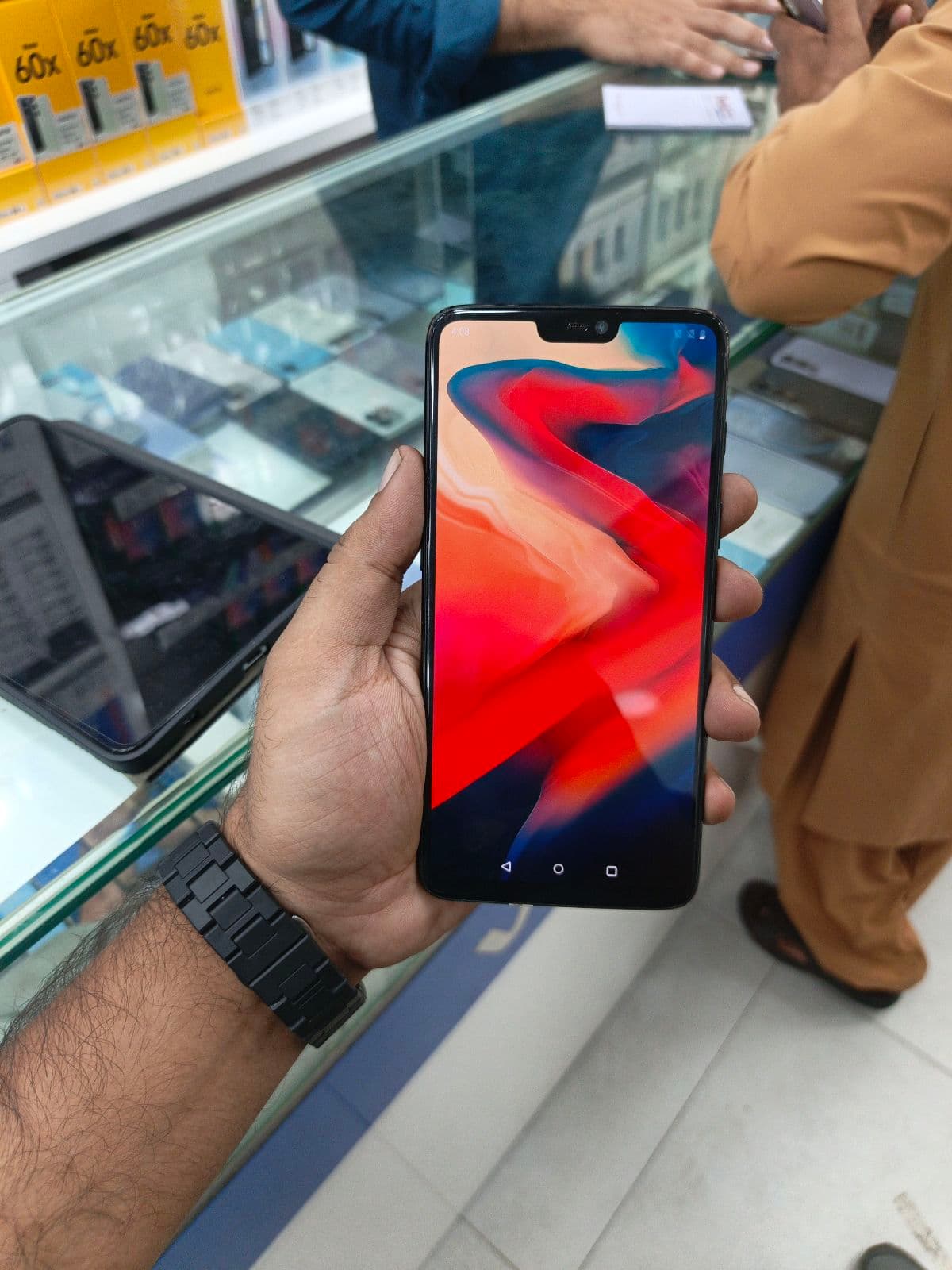 OnePlus 6 6GB / 64GB in Mirror Black — photo 2