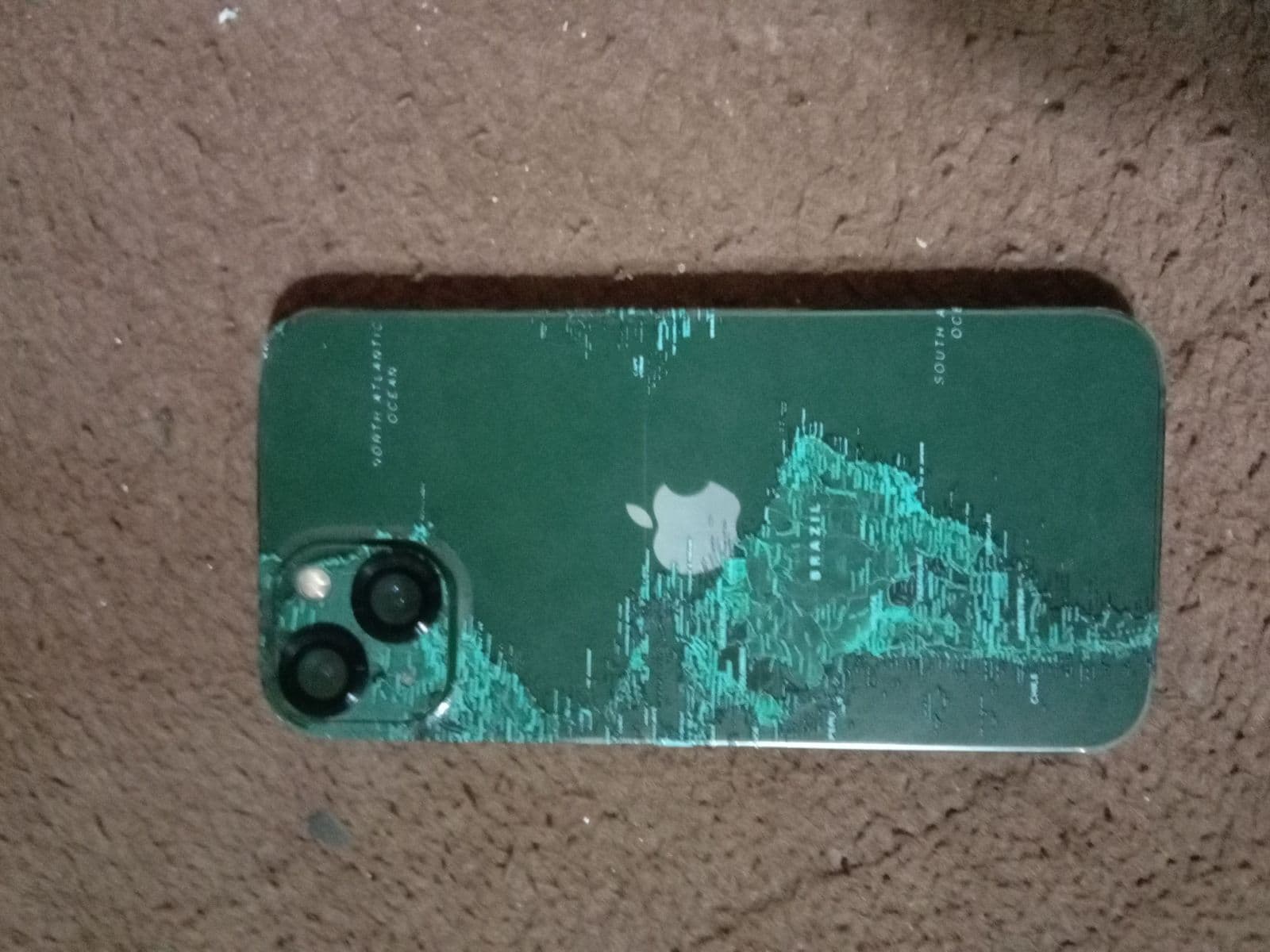 iPhone 13 · 128GB