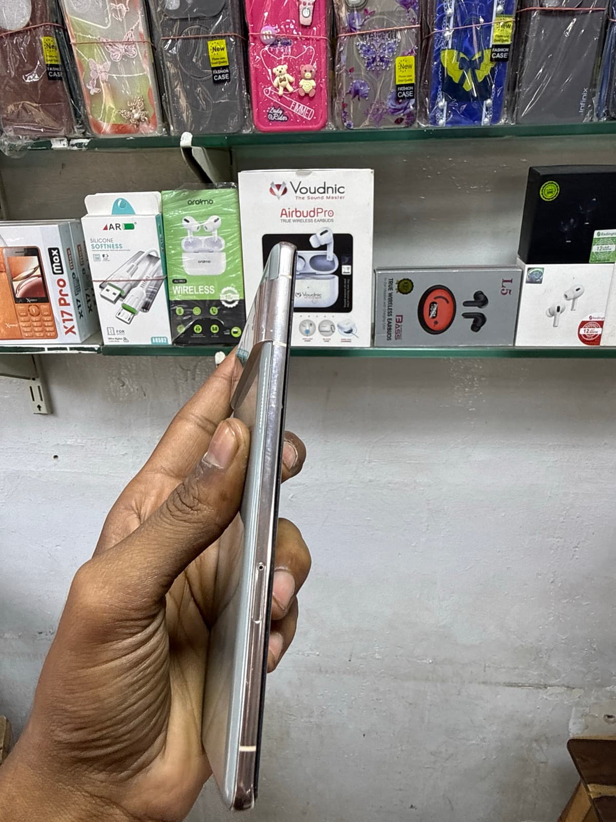 Google Pixel 7 Pro 12GB / 256GB in Hazel — photo 4