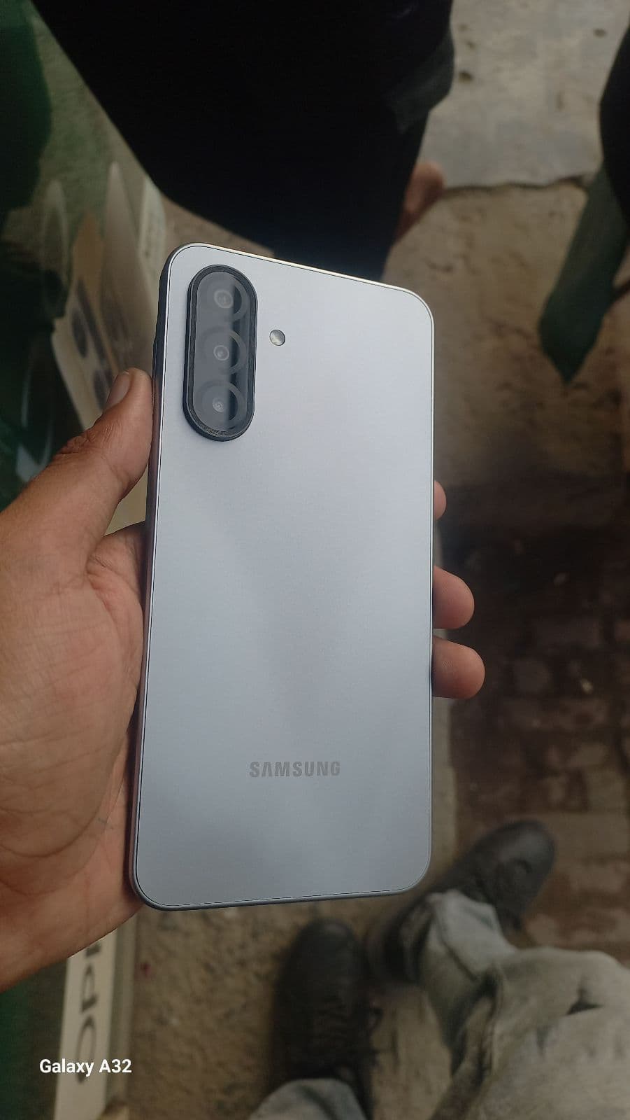 Galaxy A17 · 6GB / 128GB