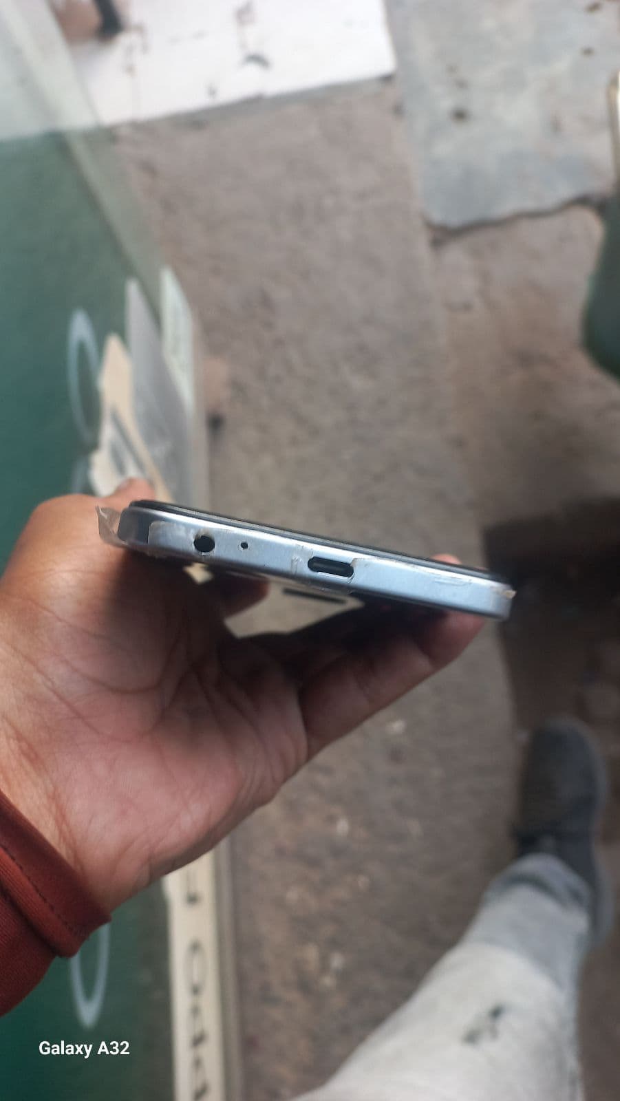 Tecno Spark Go 3 4GB / 64GB in Ink Black — photo 3
