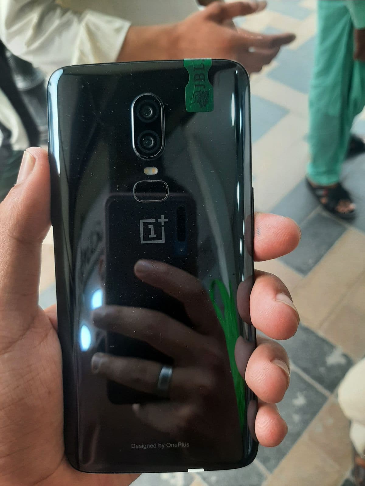 OnePlus 6 8GB / 128GB in Mirror Black — photo 1