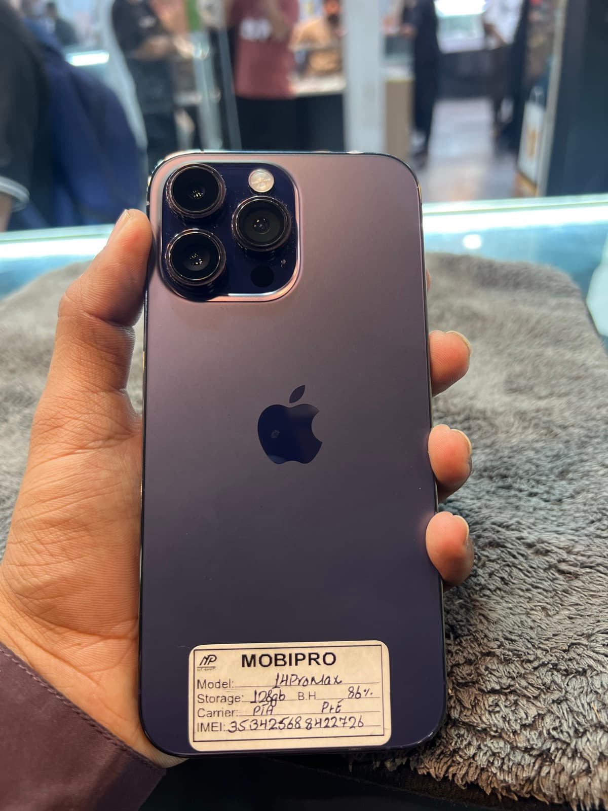 Apple iPhone 14 Pro Max 128GB in Deep Purple — photo 1