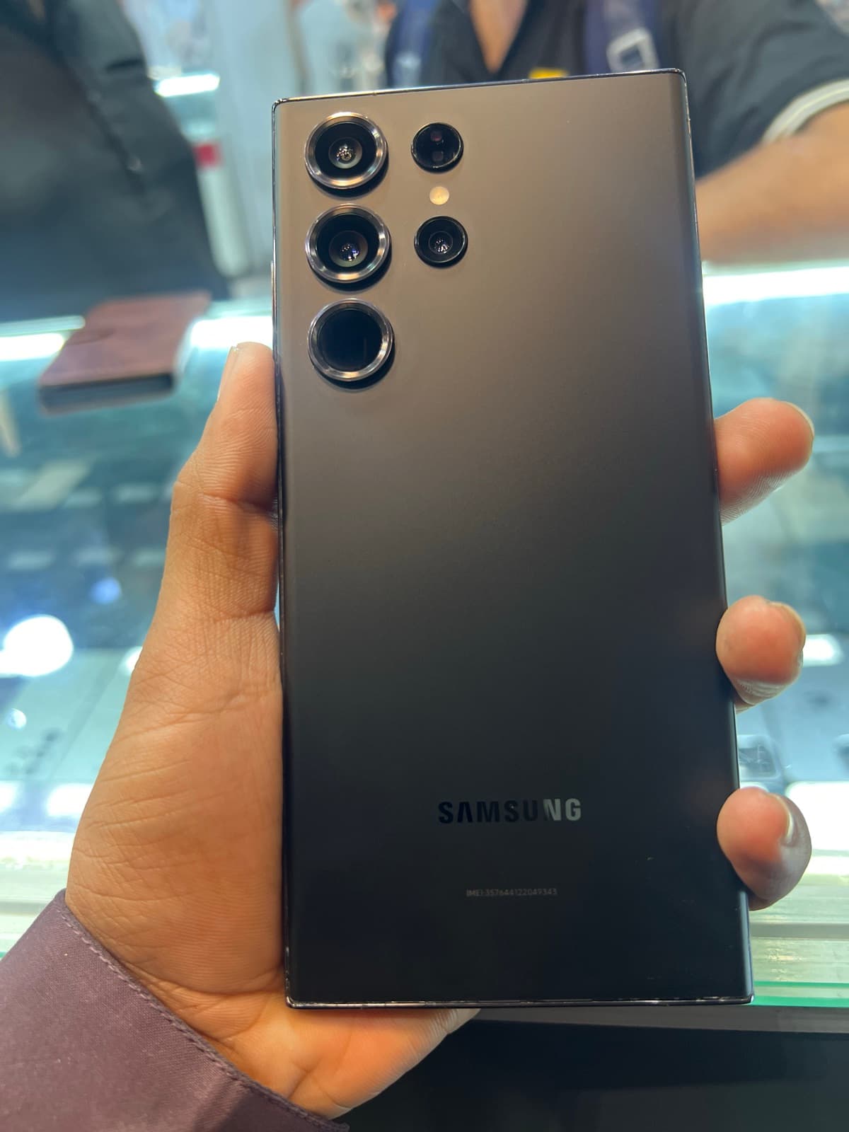 Galaxy S23 Ultra · 12GB / 512GB