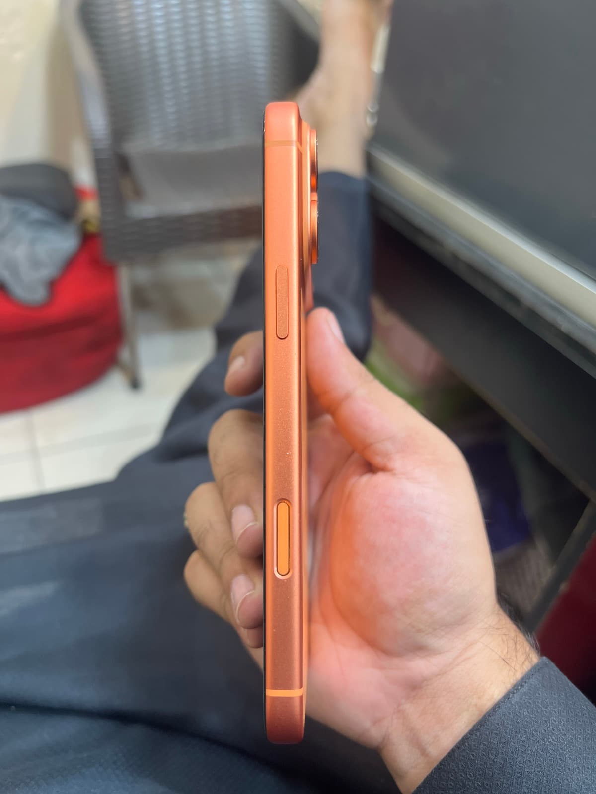 Apple iPhone 17 Pro Max 256GB in Cosmic Orange — photo 3