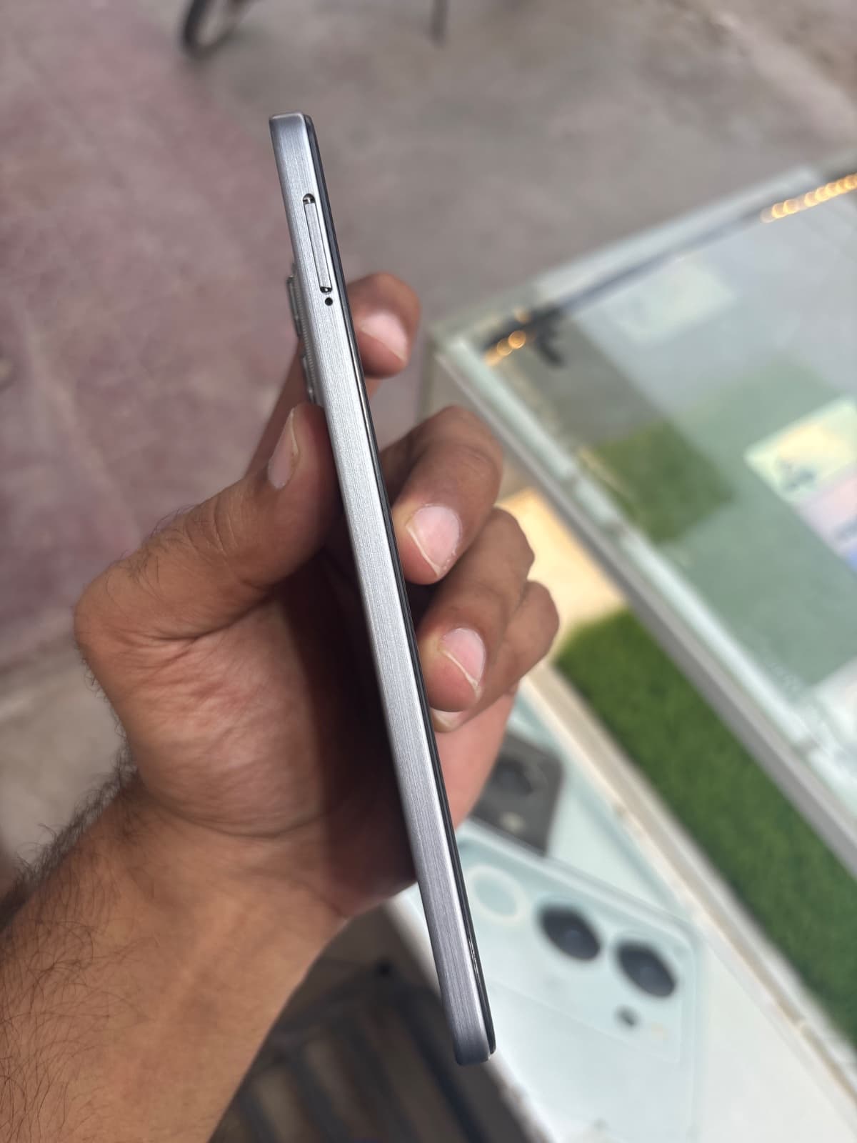 Infinix Hot 50 Pro 8GB / 128GB in Titanium Grey — photo 2