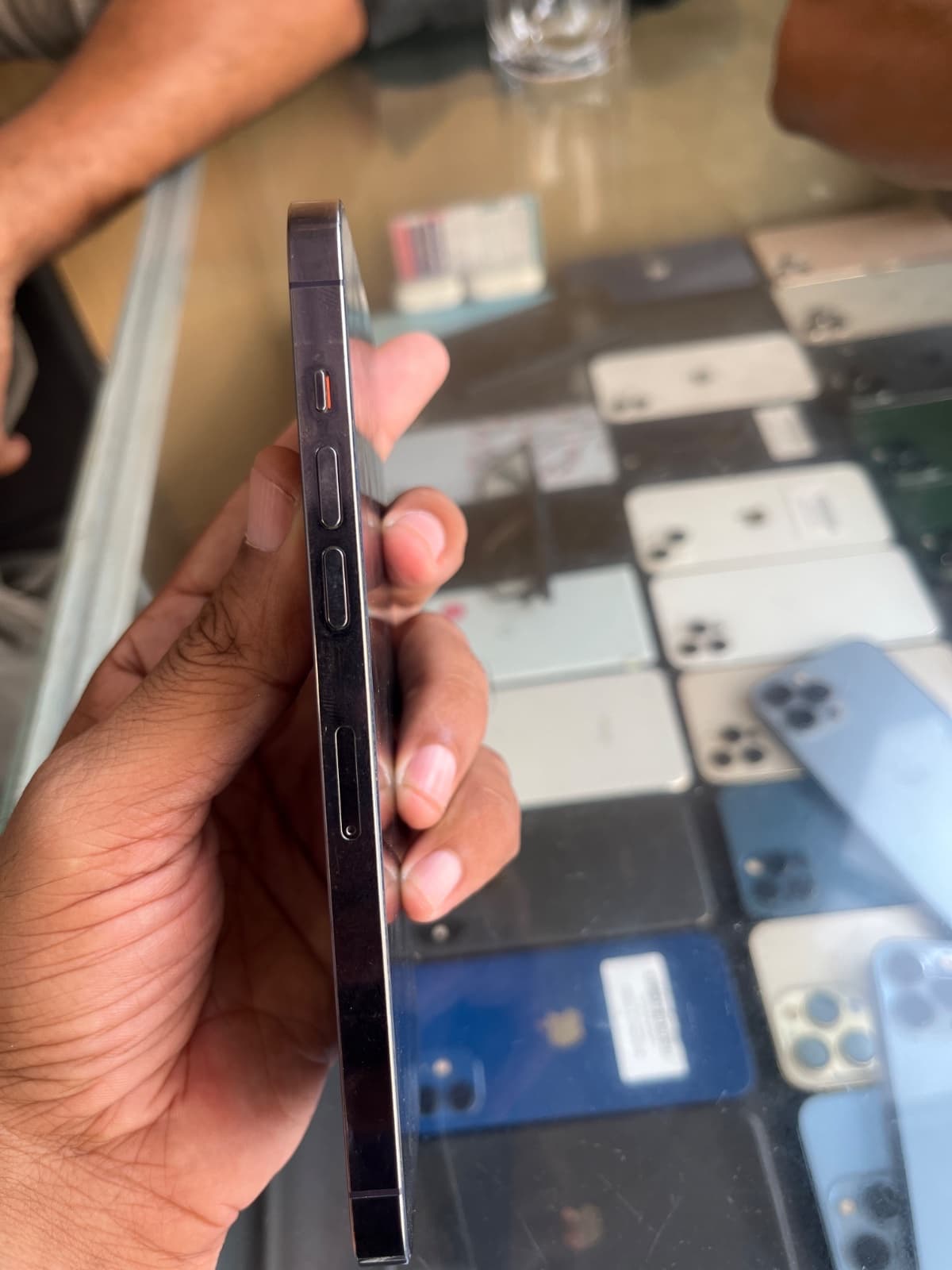Apple iPhone 14 Pro Max 128GB in Deep Purple — photo 2