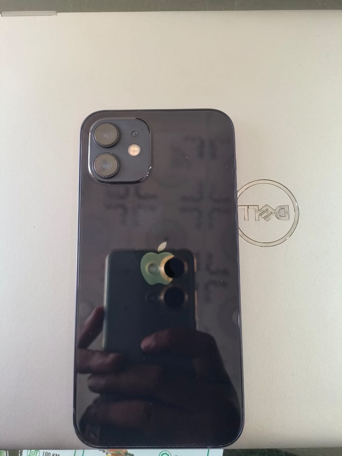 Apple iPhone 12 64GB in Black — photo 4