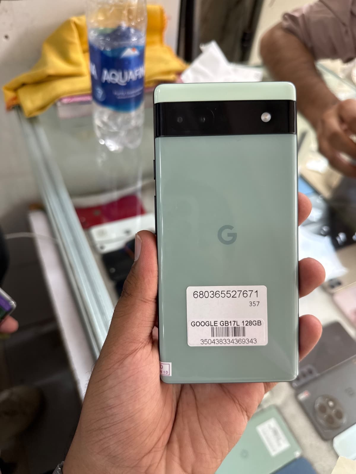 Google Pixel 6a 6GB / 128GB in Sage — photo 1