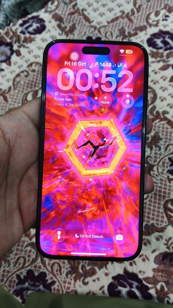 iPhone 15 Plus · 128GB