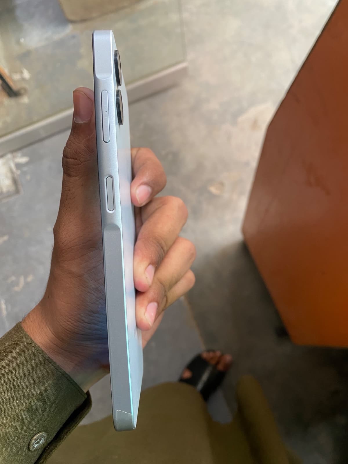 Samsung Galaxy A06 4GB / 128GB in White — photo 3