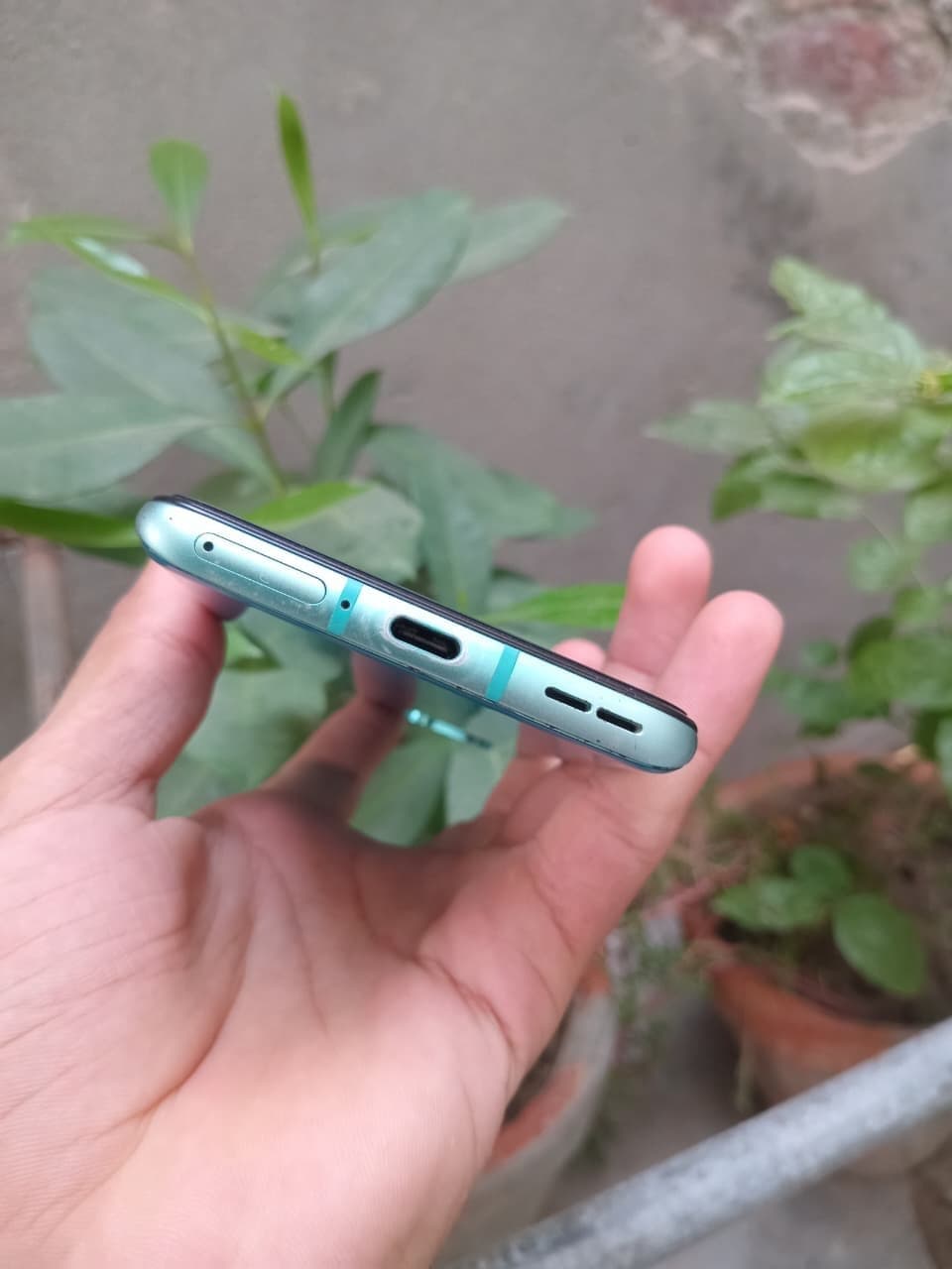 OnePlus 8T 12GB / 256GB in Aquamarine Green — photo 3
