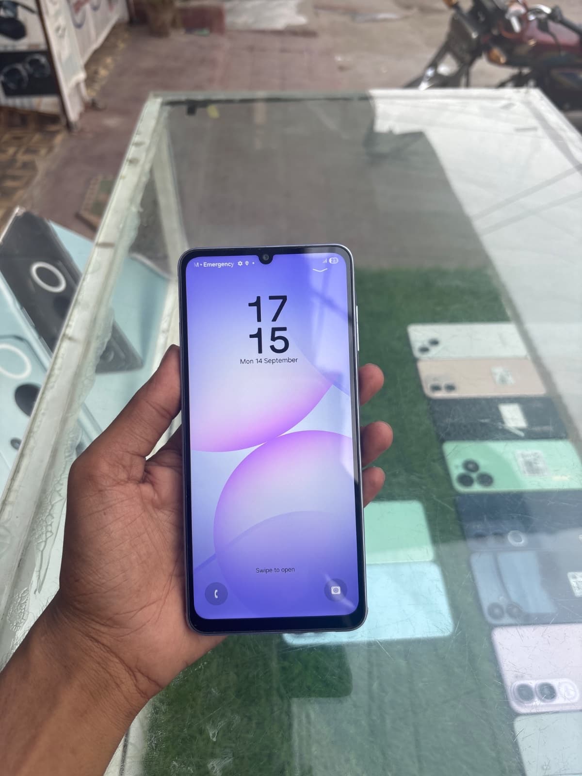 Samsung Galaxy A07 4GB / 128GB in Light Violet — photo 2