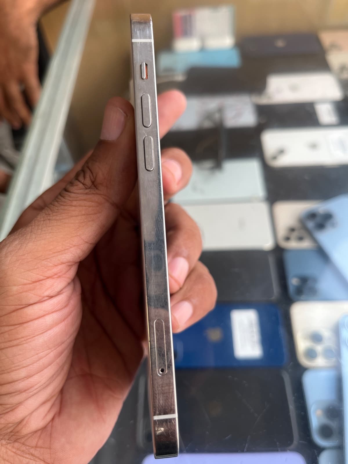 Apple iPhone 12 Pro 256GB in Silver — photo 2